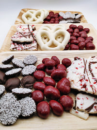 HOLIDAY Choc-Cuterie Tray Small